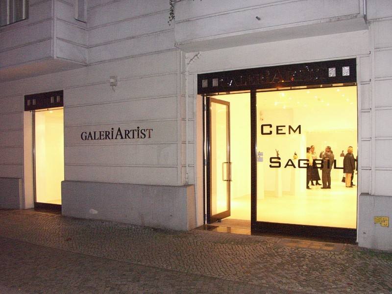 2004 Galeri Artist, Kiisel Sergi/Berlin 